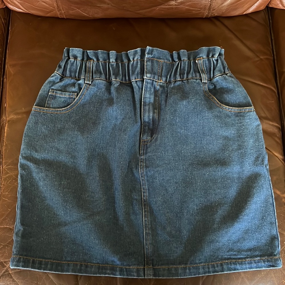 ENTRO size small paper bag skirt